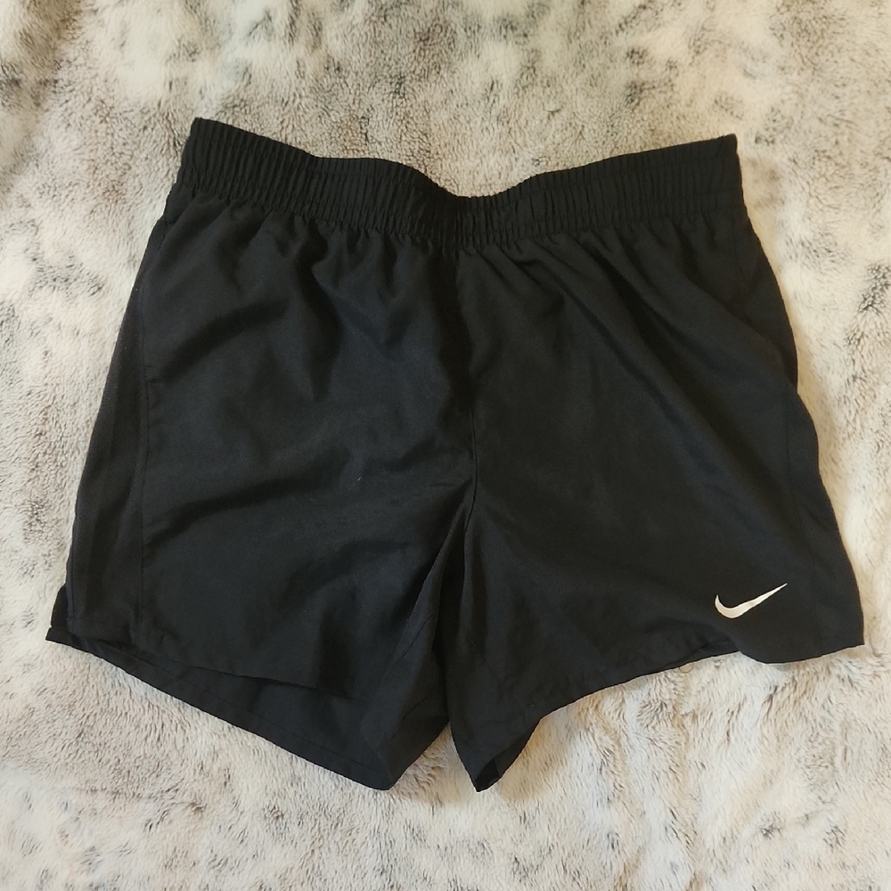 Nike Black Athletic Running Shorts Lightweight Moisture-Wicking